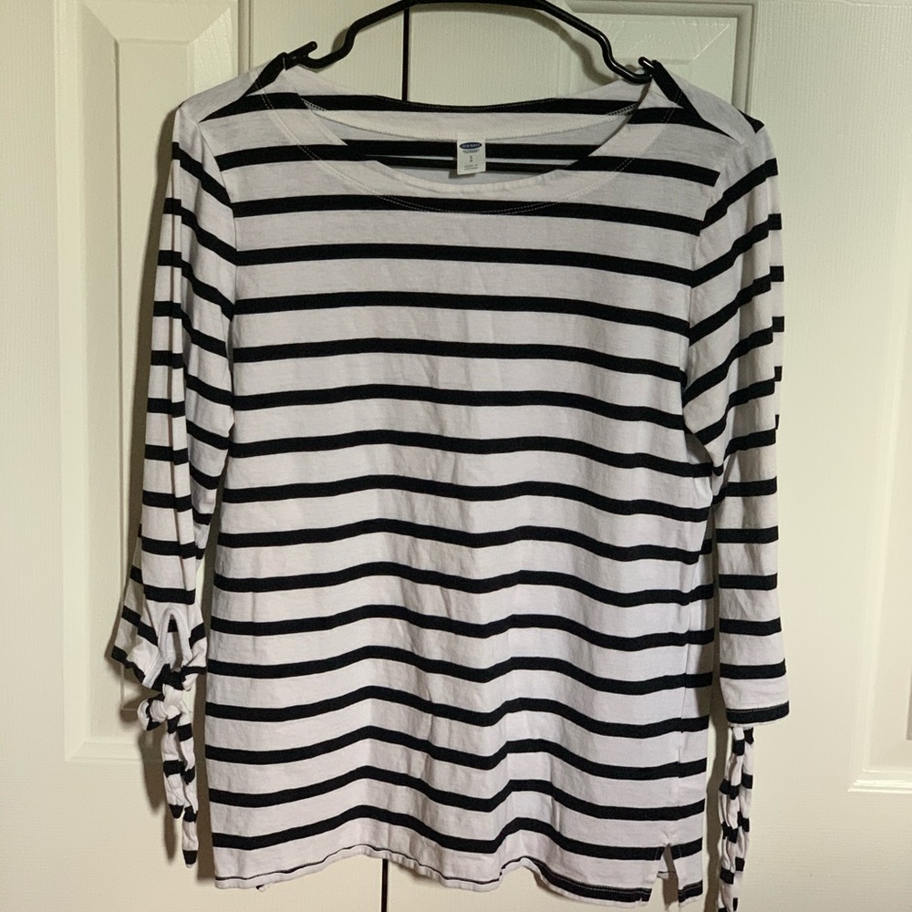 Black & White Striped Top with Tie Sleeves